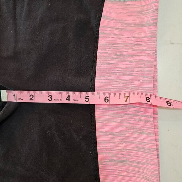 Lululemon Breathe Easy Crop Leggings Size 8 Black & Pink Mesh Leg Back - Picture 10 of 11